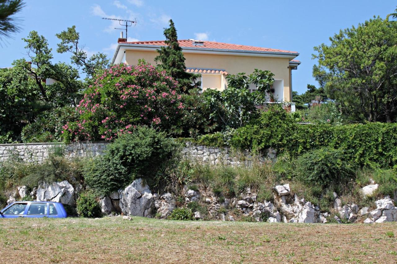 Apartments By The Sea Novi Vinodolski - 5558 Kültér fotó